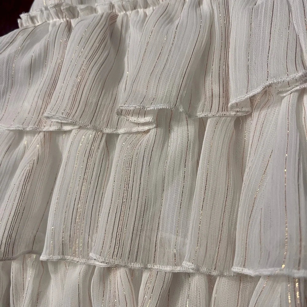 First impression white and gold sleeveless ruffled top with gold pants 24 months - Picture 3 of 9